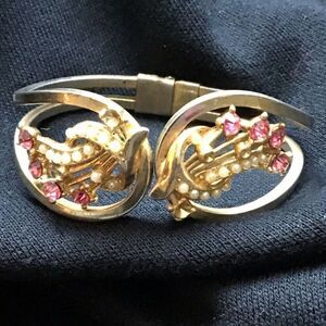 Vintage Bracelet Gold Pink Rhinestones Hinged 2.5” Pearl Accents Art Deco Style